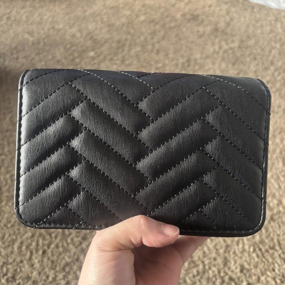 Small Black Quilted Crossbody Bag for Women – Vegan Leather Phone Wallet Purse - Picture 15 of 16